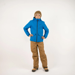 Garçon qui porte la veste Rain Warm Junior — Limited Edition — Lafuma