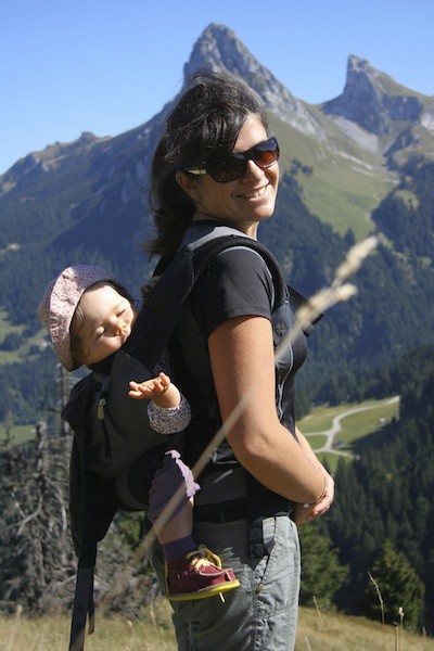 Comment choisir un porte-bébé pour la randonnée ? - Les Petits Baroudeurs