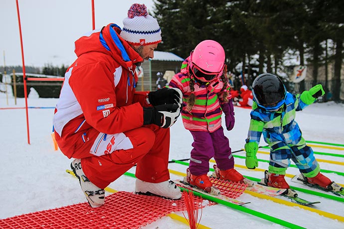 Achat Trottinette de neige snowboard pour enfant pas cher